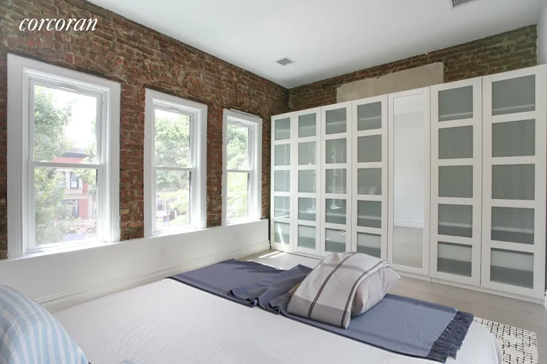 New York City Real Estate | View 273 Lefferts Avenue | room 2 | View 3