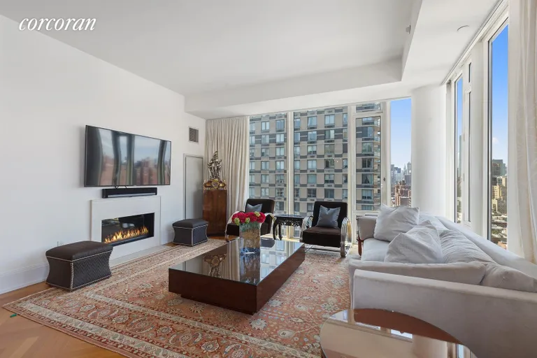 New York City Real Estate | View 305 East 85th Street, 19A | Living Room | View 2