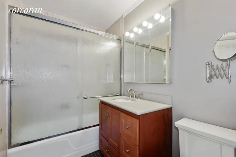New York City Real Estate | View 50 East 89th Street, 4C | Bathroom | View 4