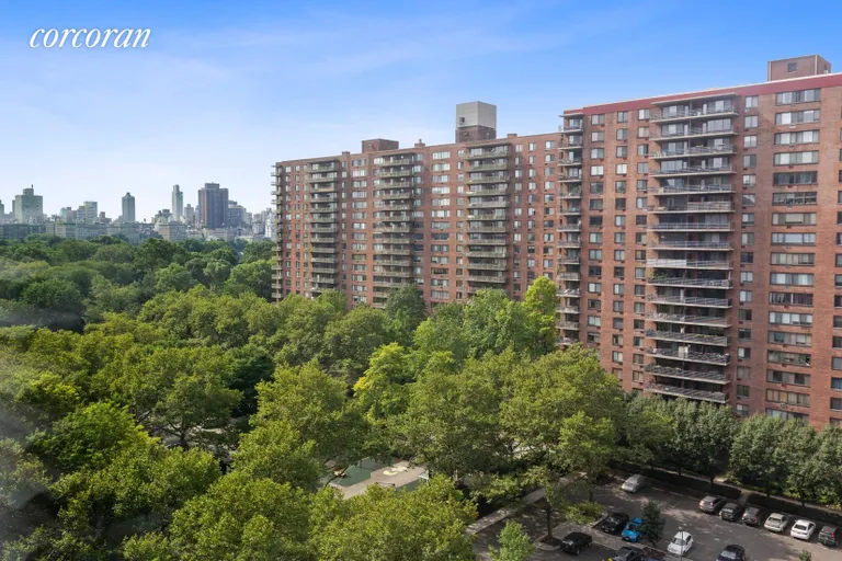 New York City Real Estate | View 392 Central Park West, 14L | room 2 | View 3