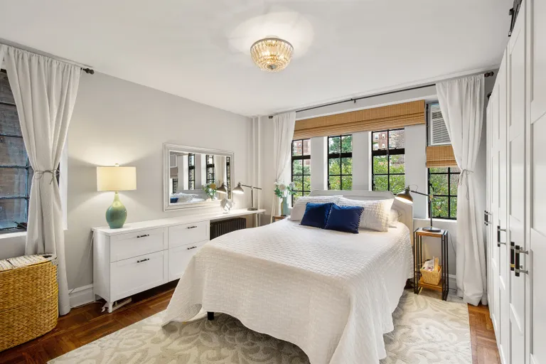 New York City Real Estate | View 116 Pinehurst Avenue, H23 | Bedroom | View 4