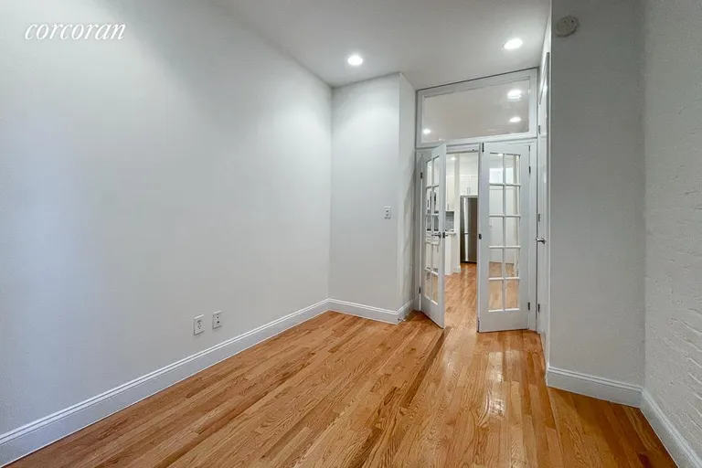 New York City Real Estate | View 421 East 81st Street, 1RW | room 6 | View 7