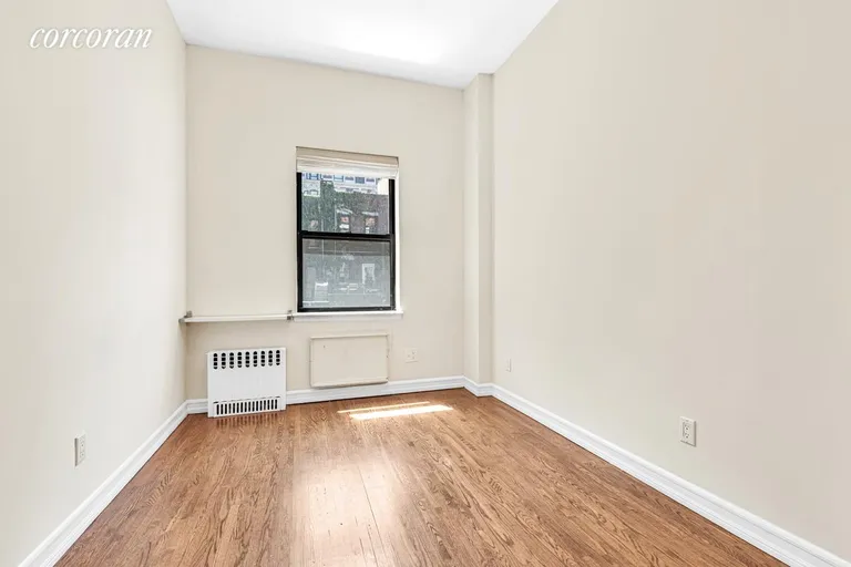 New York City Real Estate | View 264 West 77th Street, 8 | room 9 | View 10