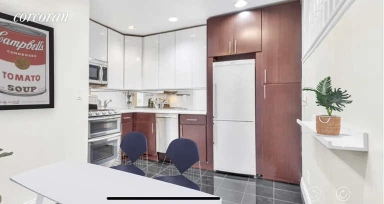 New York City Real Estate | View 264 West 77th Street, 8 | room 4 | View 5
