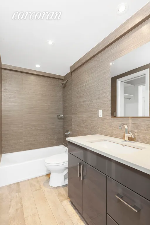 New York City Real Estate | View 111 Third Avenue, 6K | Bathroom | View 4