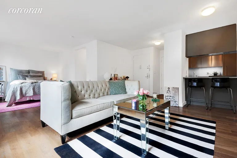New York City Real Estate | View 225 Rector Place, 7s | room 4 | View 5