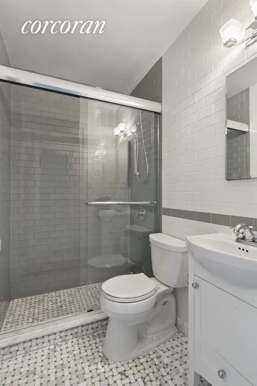 New York City Real Estate | View 230 Central Park West, 15G | Bathroom | View 6