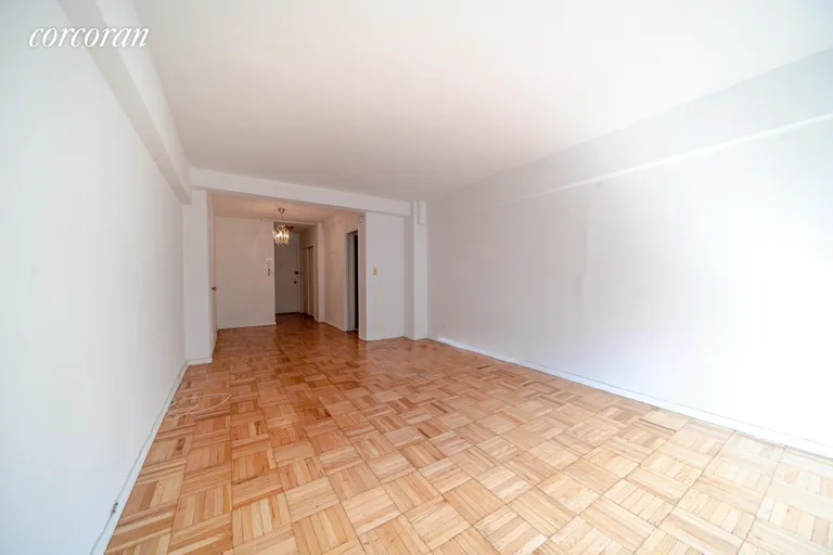 New York City Real Estate | View 210 East 36th Street, 9C | room 5 | View 6