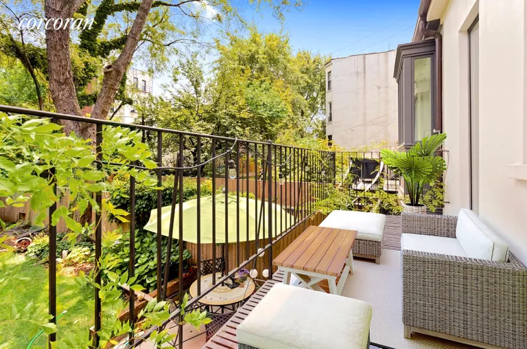 New York City Real Estate | View 29 Tompkins Place, 2 | room 5 | View 6