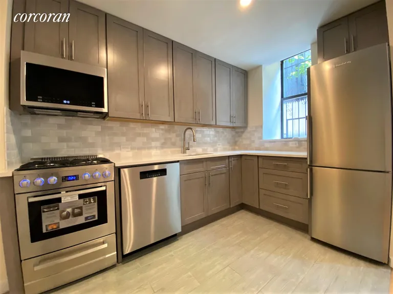 New York City Real Estate | View 355 West 51st Street, GDN | room 1 | View 2