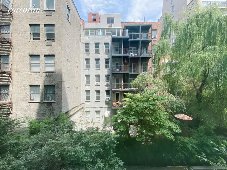 New York City Real Estate | View 447 West 18th Street, 3E | View of the Garden | View 13