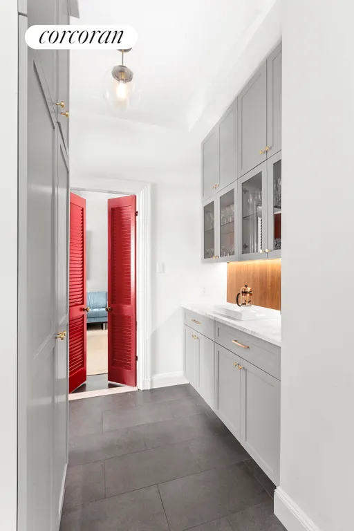 New York City Real Estate | View 1349 Lexington Avenue, 9C | Pantry and dry bar at your service | View 6