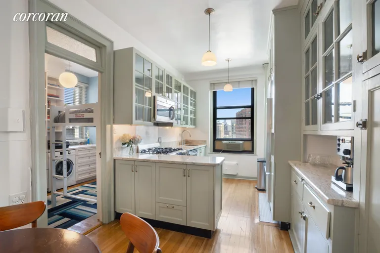 New York City Real Estate | View 924 West End Avenue, 92 | room 2 | View 3