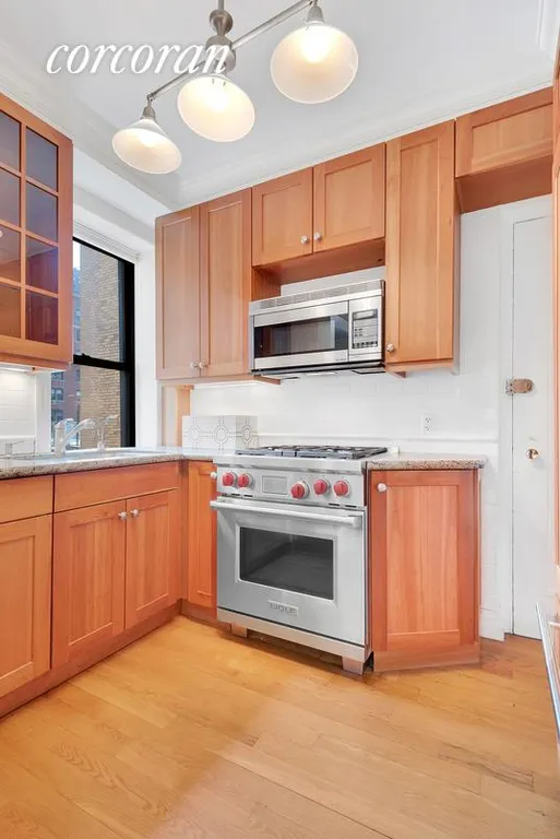 New York City Real Estate | View 130 East 94th Street, 5B | room 3 | View 4