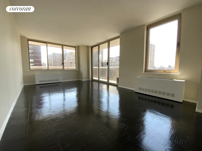 New York City Real Estate | View 200 East 89th Street, 19B | 1 Bed, 1 Bath | View 1