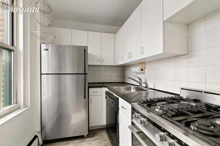 New York City Real Estate | View 143 Avenue B, 6D | room 2 | View 3