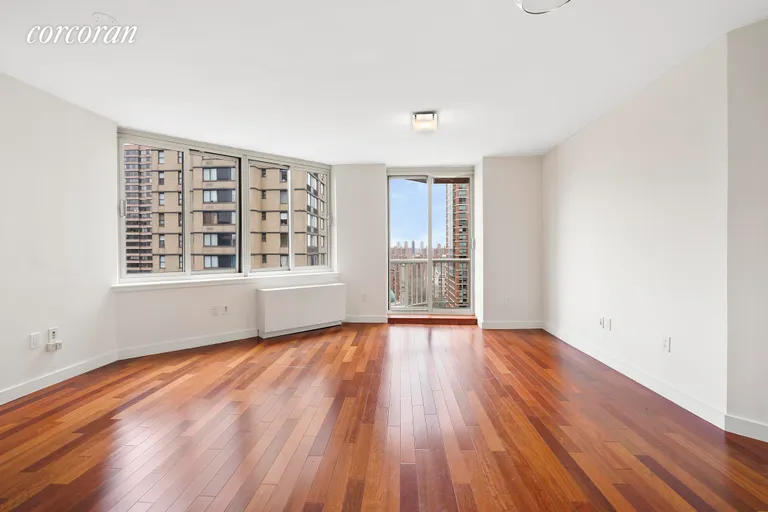 New York City Real Estate | View 206 East 95th Street, PHB | room 1 | View 2