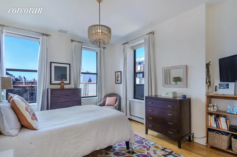 New York City Real Estate | View 542 Laguardia Place, 5A | Spacious Master Bedroom with 2 exposures  | View 6