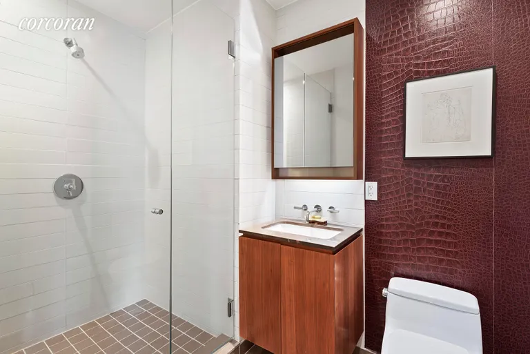 New York City Real Estate | View 555 West 59th Street, 28A | Bathroom | View 9