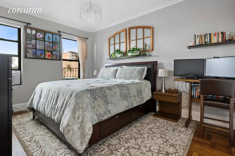 New York City Real Estate | View 24-51 38th Street, D5 | room 3 | View 4
