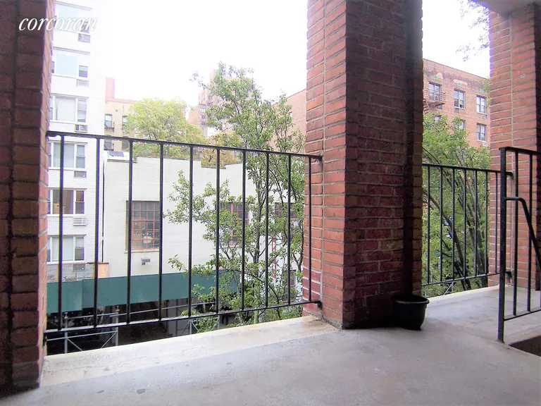 New York City Real Estate | View 430 East 77th Street, 4B | room 7 | View 8
