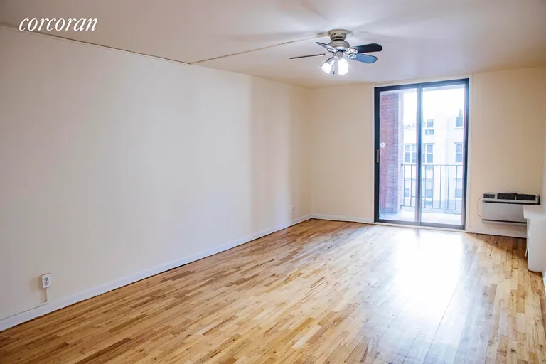 New York City Real Estate | View 430 East 77th Street, 4B | room 2 | View 3