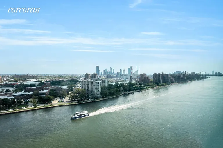 New York City Real Estate | View 1 Gracie Terrace, 20B | East  River View | View 7