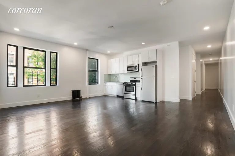 New York City Real Estate | View 3750 Broadway, 21 | 4 Beds, 2 Baths | View 1