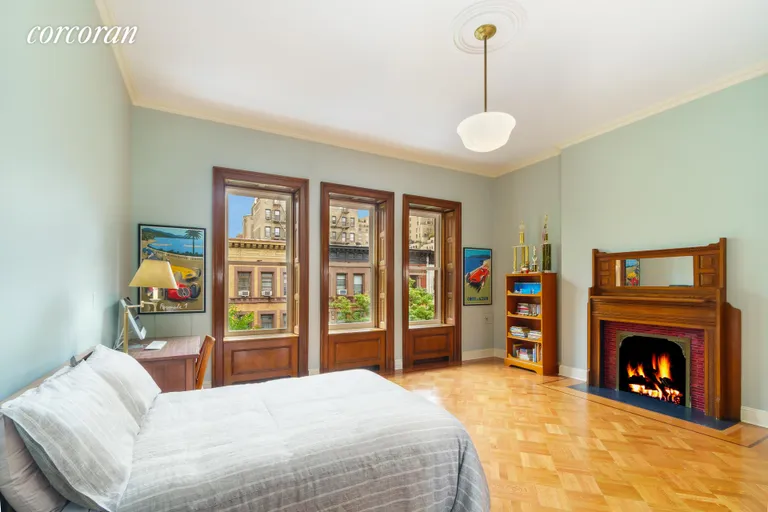 New York City Real Estate | View 48 West 89th Street | room 22 | View 23