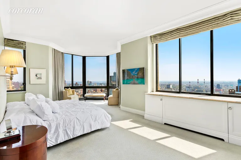 New York City Real Estate | View 200 East 65th Street, 41N | Master bedroom | View 5