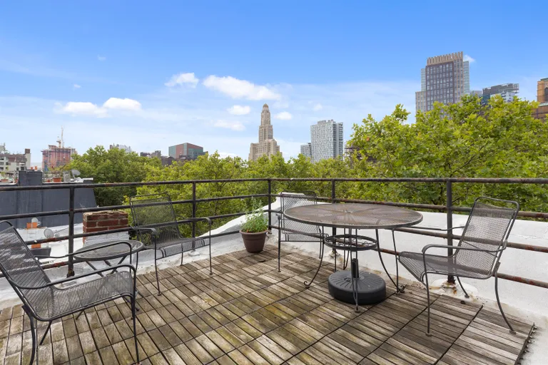 New York City Real Estate | View 7 South Portland Avenue, 3A | Common Roof Deck | View 4