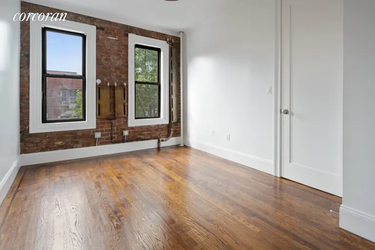New York City Real Estate | View 24-75 38th Street, C5 | room 4 | View 5