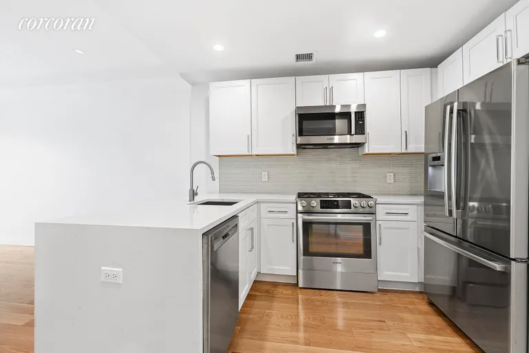 New York City Real Estate | View 21-17 31st Avenue, 6G | room 1 | View 2