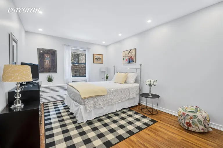 New York City Real Estate | View 317 West 54th Street, 1A | room 3 | View 4