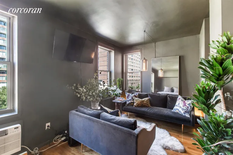 New York City Real Estate | View 25 West 13th Street, 5-HN | Living Room | View 14
