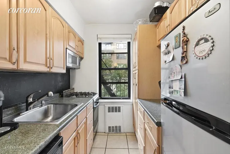 New York City Real Estate | View 54 East 8th Street, 4E | room 3 | View 4