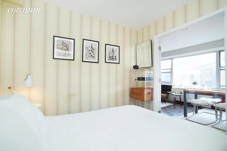 New York City Real Estate | View 33 Greenwich Avenue, 6C | room 3 | View 4