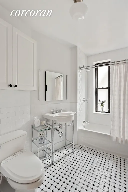 New York City Real Estate | View 20 Plaza Street East, B17 | room 4 | View 5