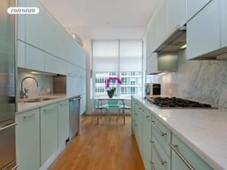 New York City Real Estate | View 310 East 53rd Street, 24B | Large Eat-in-Kitchen | View 4