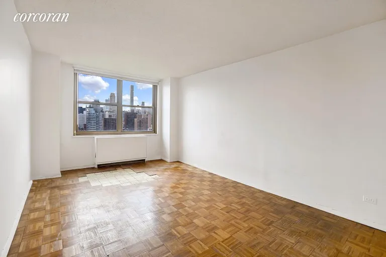 New York City Real Estate | View 301 East 79th Street, 32s | room 2 | View 3