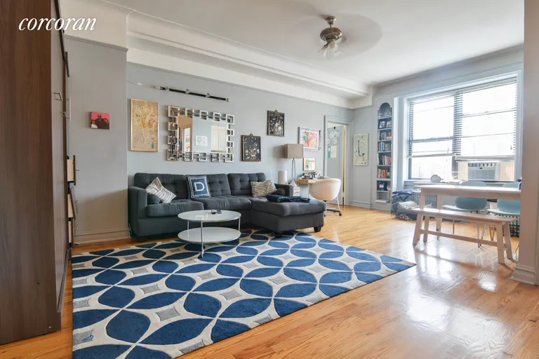 New York City Real Estate | View 140 West 79th Street, 4F | room 2 | View 3
