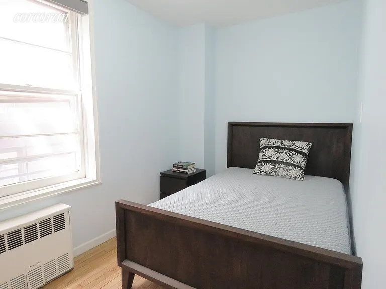 New York City Real Estate | View 320 East 35th Street, 3G | room 6 | View 7