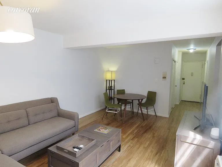 New York City Real Estate | View 320 East 35th Street, 3G | room 3 | View 4