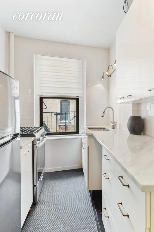 New York City Real Estate | View 3115 Broadway, 45 | room 2 | View 3
