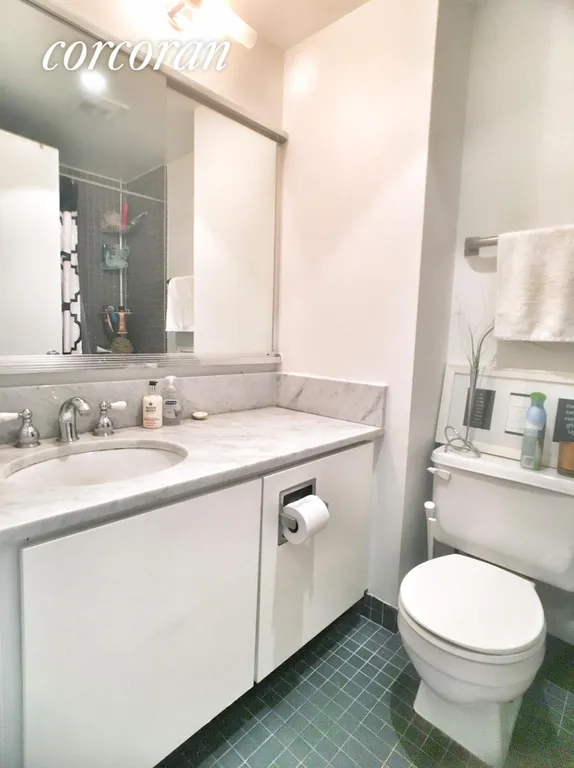 New York City Real Estate | View 250 West 88th Street, 402 | room 5 | View 6