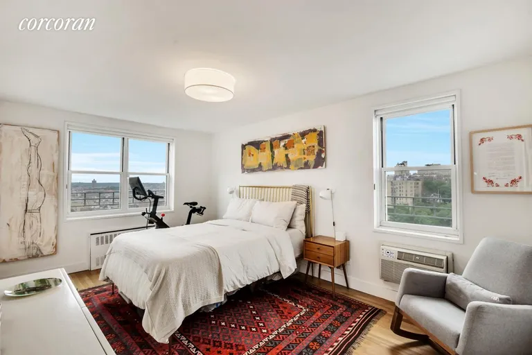 New York City Real Estate | View 100 Overlook Terrace, 77 | room 6 | View 7
