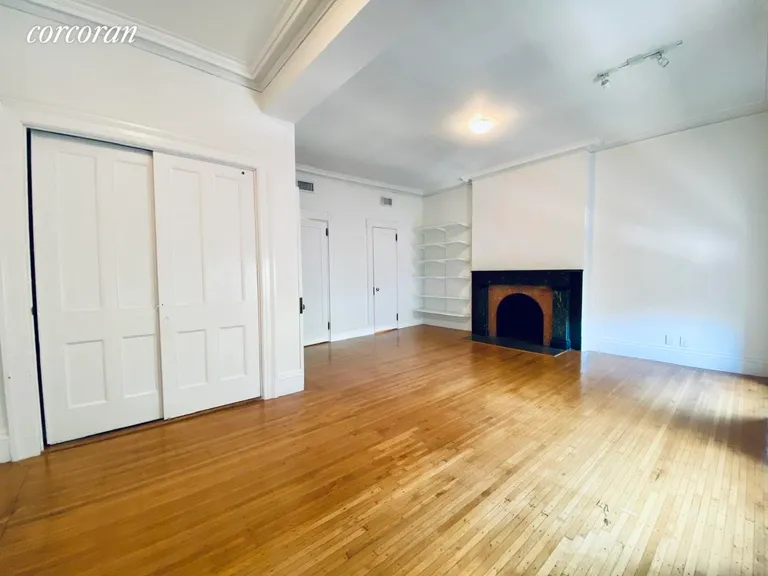 New York City Real Estate | View 157 Columbia Heights | Baster Bedroom | View 4