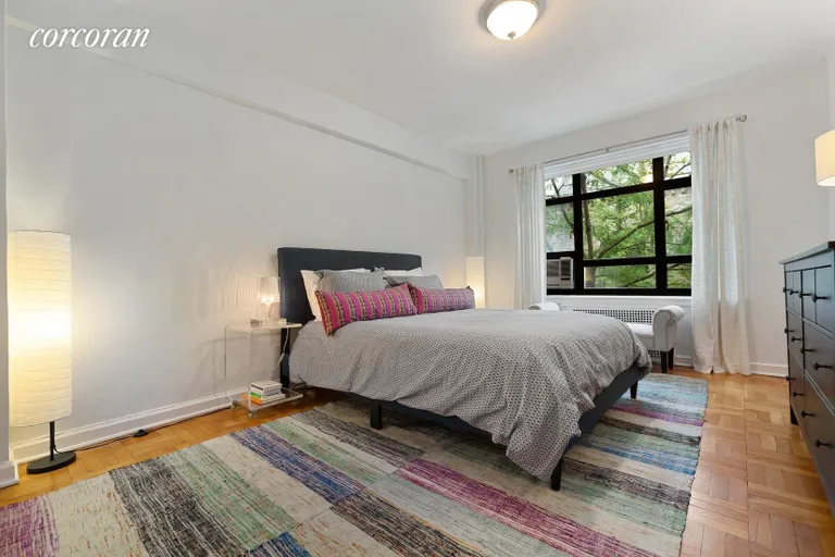 New York City Real Estate | View 100 Remsen Street, 3B | room 3 | View 4