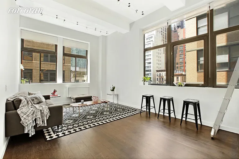 New York City Real Estate | View 310 East 46th Street, 5V | room 3 | View 4