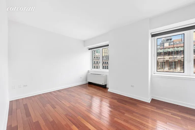 New York City Real Estate | View 425 Fifth Avenue, 20F | room 1 | View 2